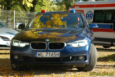 Pruszków - nieoznakowany radiowóz BMW WL 7165H