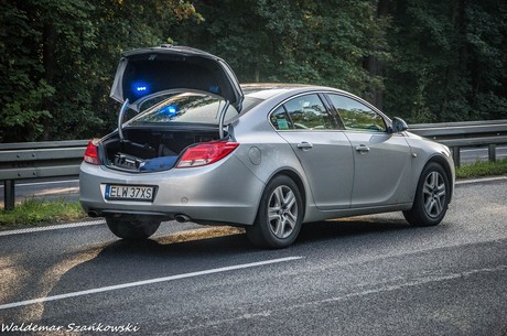 Opoczno - nieoznakowany radiowóz Opel Insignia ELW 37XS